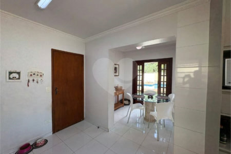 Casa à venda com 4 suítes no condomínio Granja Olga II, Sorocaba - SP