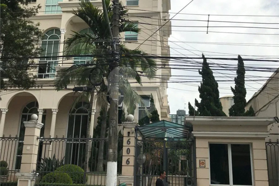 Apartamento à venda com 1 suíte em Campo Belo, São Paulo, SP