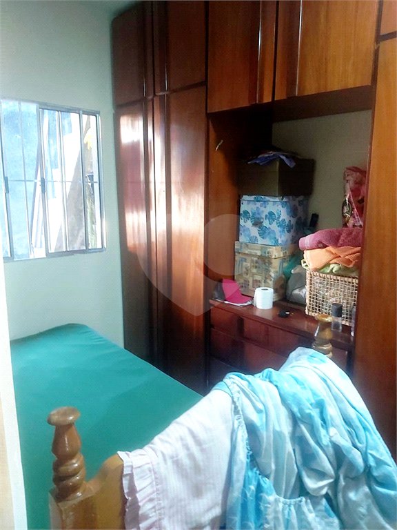 Sobrado à venda com 4 quartos em Jardim Japão, São Paulo, SP
