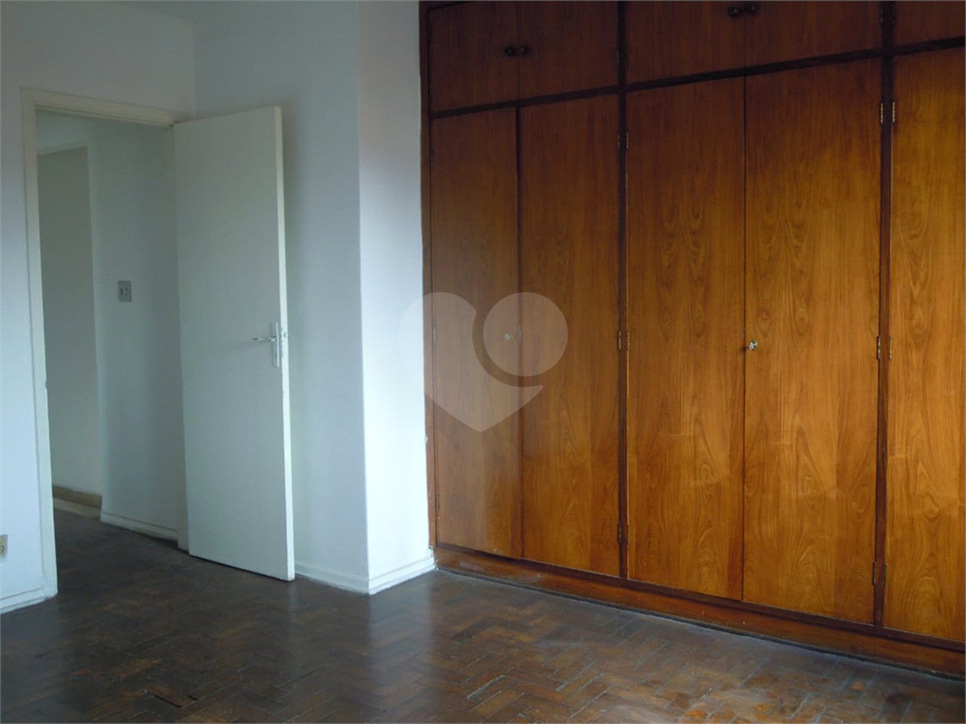 Sobrado à venda com 3 quartos, sendo 1 suíte, em Vila Gustavo, São Paulo, SP