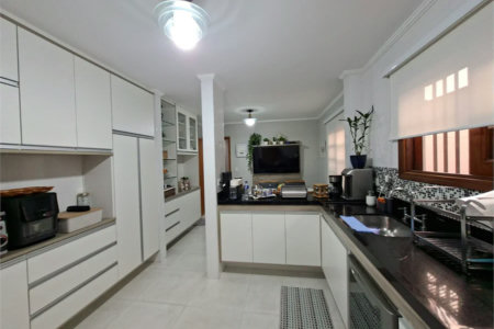 Sobrado à venda com 3 quartos, sendo 1 suíte,  em Jardim Bonfiglioli, São Paulo, SP