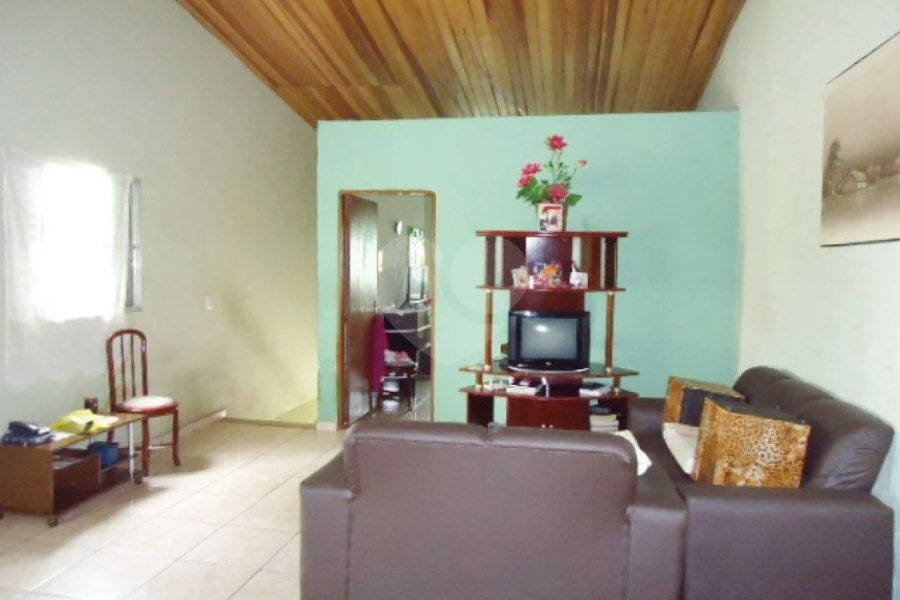 Sobrado à venda com 4 quartos, sendo 1 suíte, em Imirim, São Paulo, SP