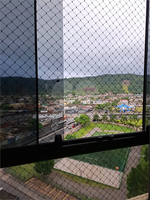 Apartamento à venda com 3 quartos, sendo 1 suíte,  em Enseada, Guarujá, SP