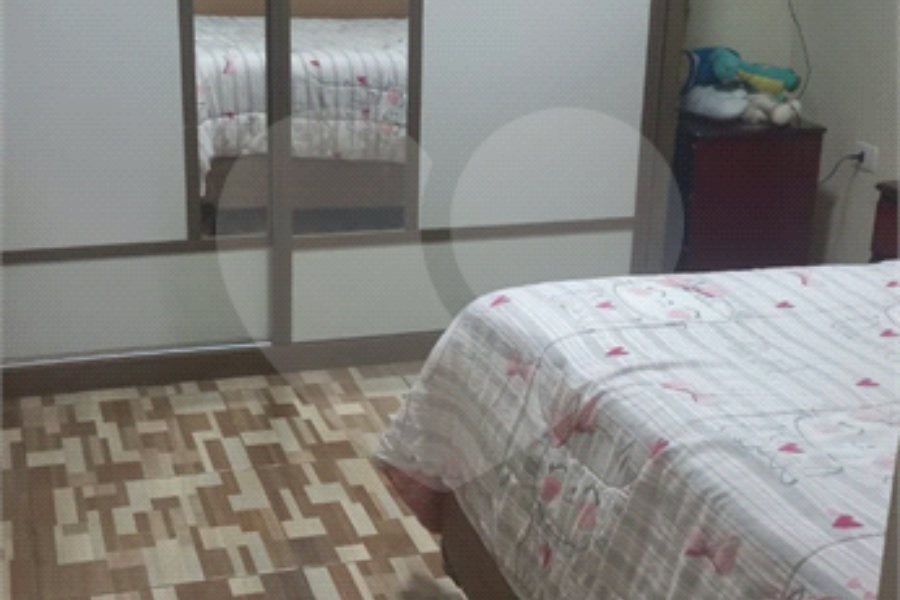 Casa à venda com 3 quartos em Horto, São Paulo, SP