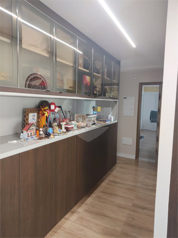 Apartamento à venda com 4 quartos, sendo 2 suítes, em Pinheiros, São Paulo, SP