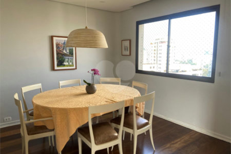 Apartamento à venda com 4 quartos, sendo 2 suítes, em Vila Andrade, São Paulo, SP