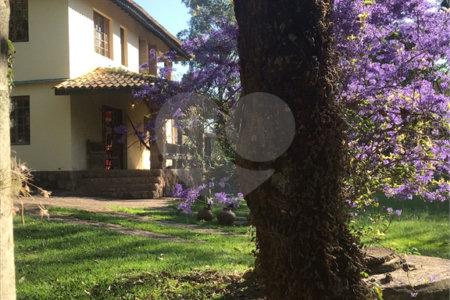 Sítio à venda com 6 quartos, sendo 1 suíte, em Sítio Santa Terezinha, Salto, SP