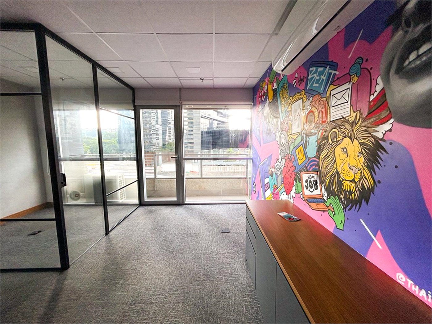 Sala à venda ou para alugar em Vila Gertrudes, São Paulo, SP