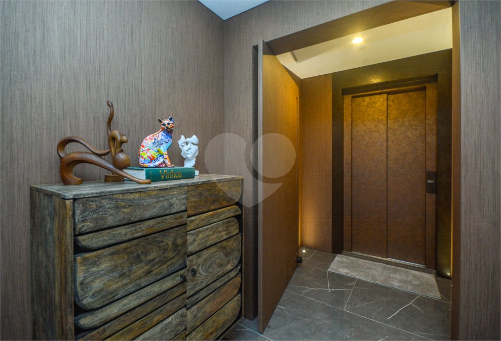 Apartamento à venda com 3 suítes em Jardim Fonte do Morumbi, São Paulo, SP
