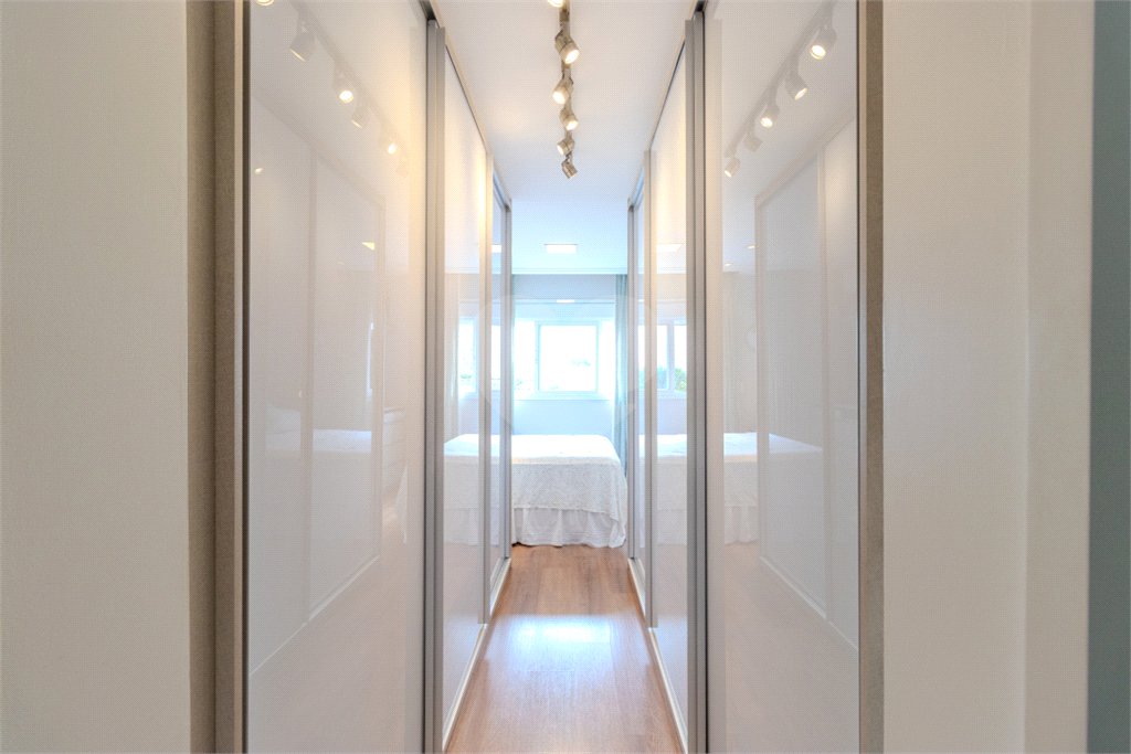 Apartamento à venda com 3 suítes em Vila Mascote, São Paulo, SP