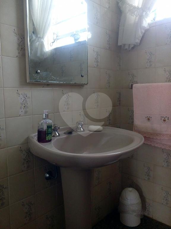 Casa à venda com 5 quartos, sendo 2 suítes, em Santana, São Paulo, SP