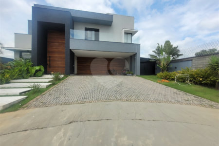 Casa à venda com 4 suítes no condomínio Residencial Saint Patrick, Sorocaba - SP