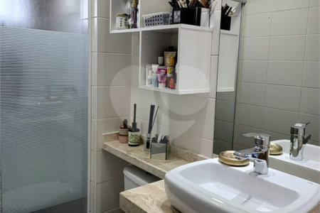 Apartamento à venda com 3 quartos, sendo 2 suítes, em Jardim Arpoador, São Paulo, SP