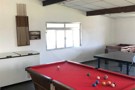 Chácara à venda com 9 quartos, sendo 6 suítes,  em Araçoiaba da Serra, SP