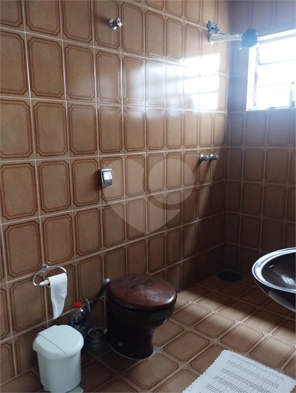 Casa à venda com 3 quartos, sendo 1 suíte,  em Vila Oliveira, Mogi das Cruzes, SP