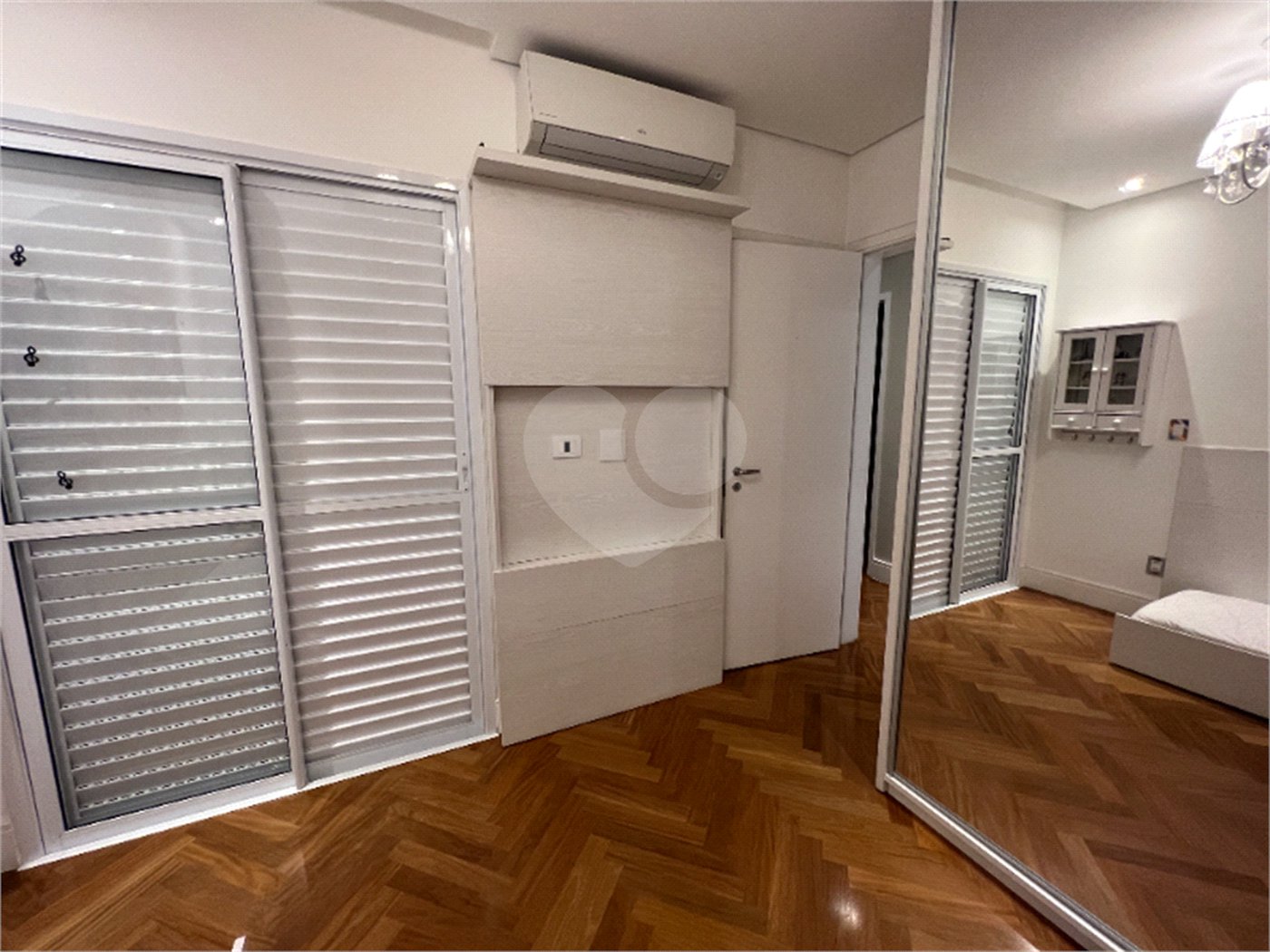 Apartamento à venda com 3 suítes em Jardim Arpoador, São Paulo, SP