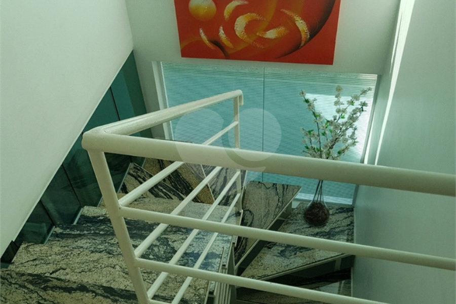 Sobrado à venda com 3 quartos, sendo 2 suítes, em Santana, São Paulo, SP