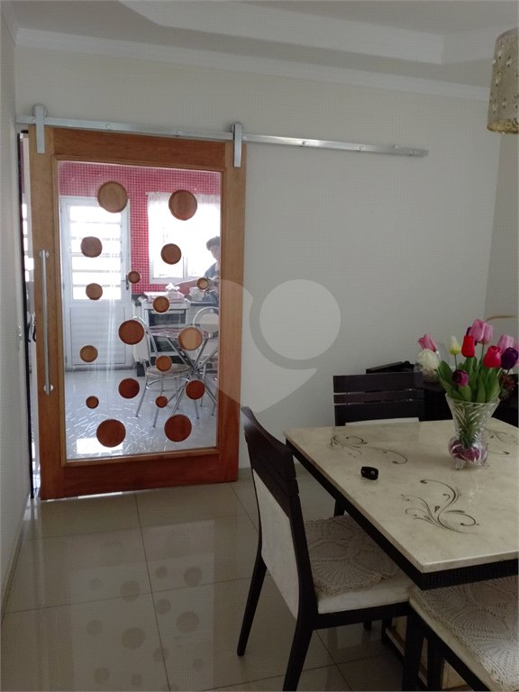 Sobrado à venda com 3 quartos, sendo 1 suíte, em Cidade Patriarca, São Paulo, SP