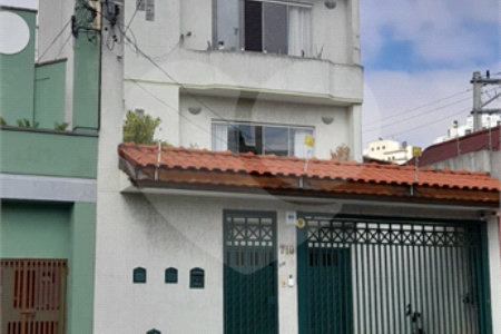 Casa à venda com 4 quartos, sendo 3 suítes, em Chácara Santo Antônio (zona Leste), São Paulo, SP