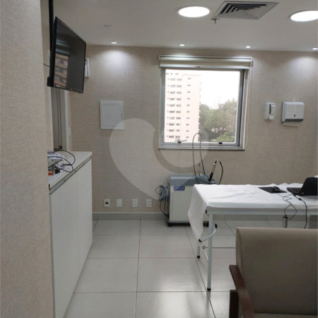 Salas comerciais ideal para clinica médica, escritório de advocacia e etc.