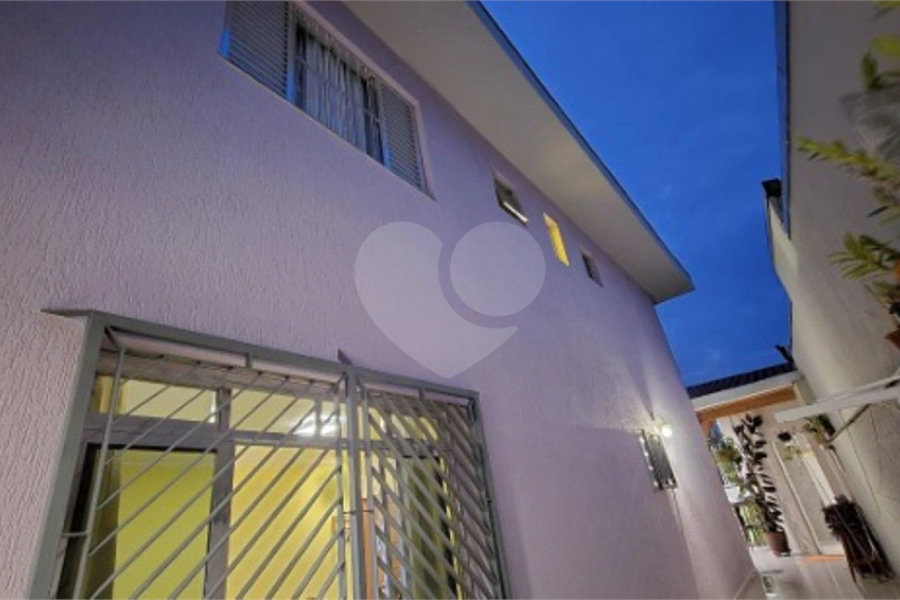 Sobrado à venda com 3 quartos, sendo 1 suíte, em Tremembé, São Paulo, SP