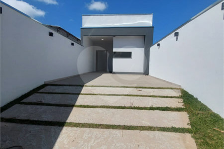 Casa à venda com 2 quartos, sendo 1 suíte,  em Vila São Paulo, Mogi das Cruzes, SP