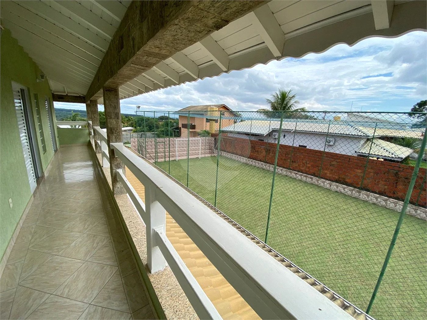 Casa à venda com 6 quartos, sendo 1 suíte, no condomínio Horizonte Azul I, Itupeva - SP