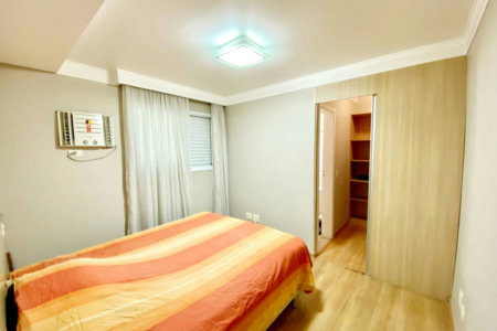 Casa com 3 dormitórios à venda, 272 m² por R$ 1.990.000,00 - Embaré - Santos/SP