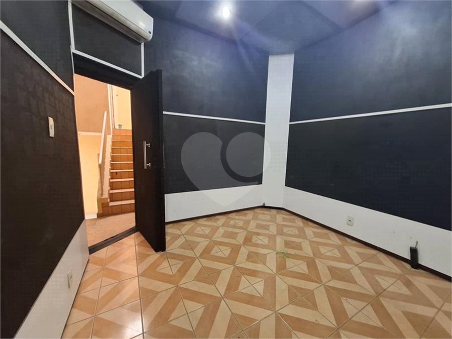 Sobrado à venda ou para alugar com 4 quartos, sendo 1 suíte, em Imirim, São Paulo, SP