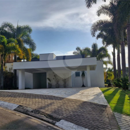 Casa à venda ou para alugar com 5 quartos, sendo 4 suítes, no condomínio Shamballa II, Atibaia - SP