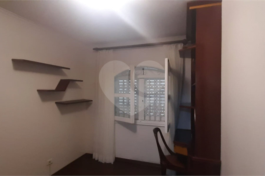 Sobrado à venda com 4 quartos, sendo 2 suítes, em Jardim França, São Paulo, SP