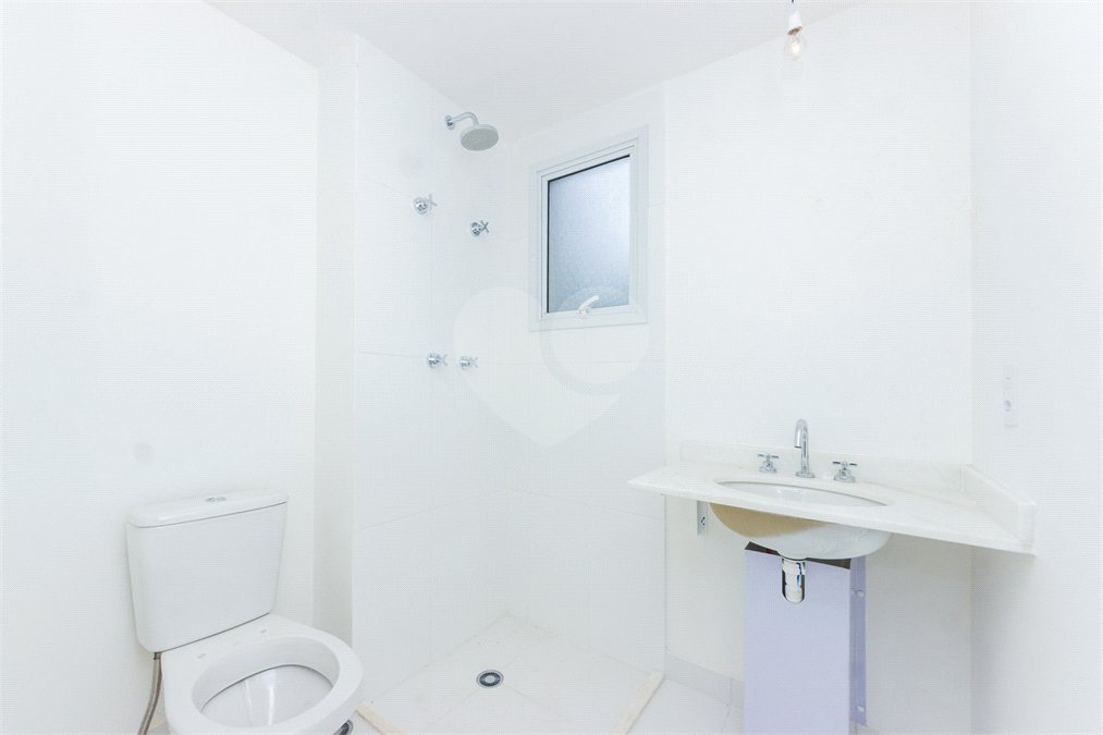 Apartamento à venda com 3 quartos, sendo 1 suíte, em Santo Amaro, São Paulo, SP