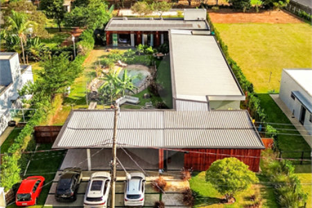 Casa à venda com 3 suítes no condomínio Primavera, Salto - SP