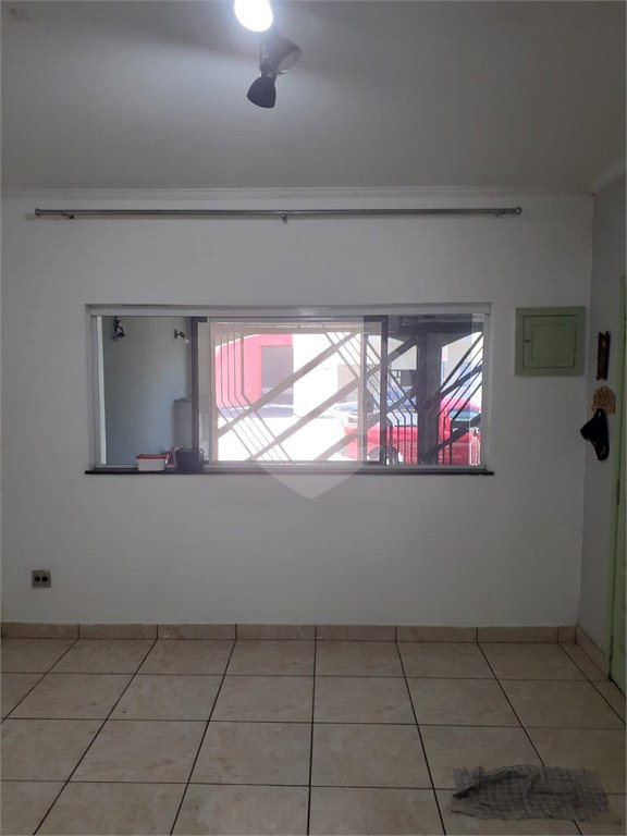 Sobrado à venda com 3 quartos em Parque Suzano, Suzano, SP