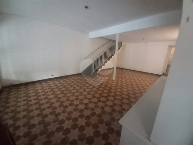 Sobrado à venda com 3 quartos, sendo 1 suíte,  em Santana, São Paulo, SP