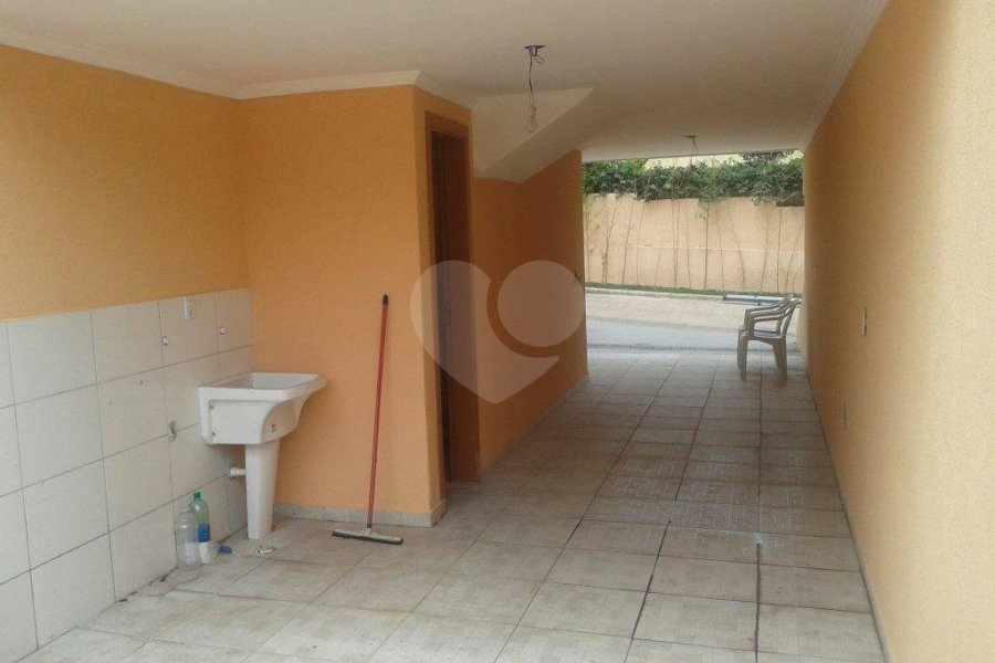 Casa à venda com 2 quartos no condomínio Villaggio Dona Regina, São Paulo - SP