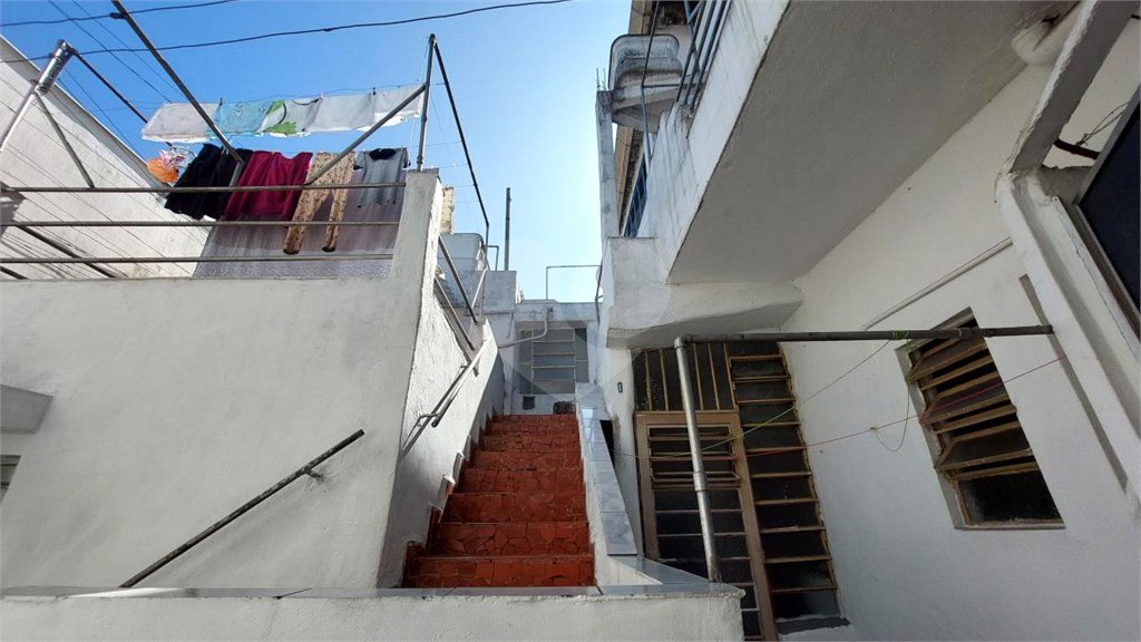 Casa à venda com 14 quartos em Vila Nivi, São Paulo, SP
