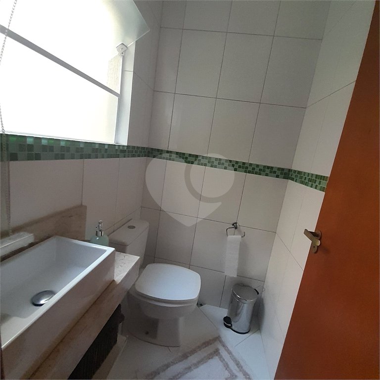 Casa à venda com 3 quartos, sendo 1 suíte,  em Vila Suissa, Mogi das Cruzes, SP