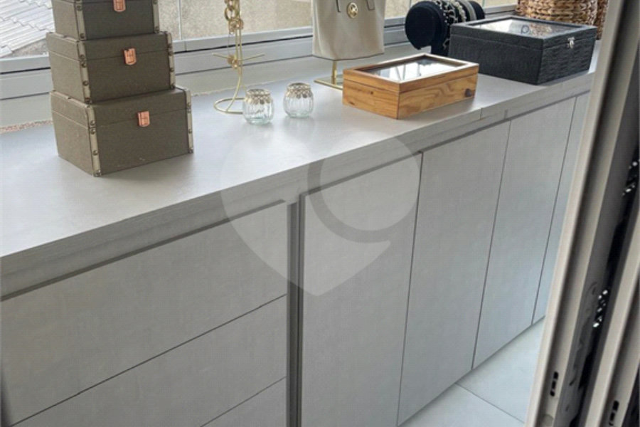 Apartamento à venda com 3 quartos, sendo 2 suítes, em Santana, São Paulo, SP