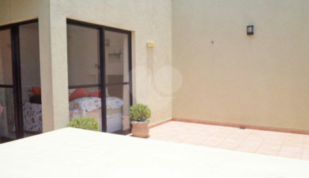 Apartamento à venda com 2 quartos, sendo 1 suíte,  em Jardim Marajoara, São Paulo, SP