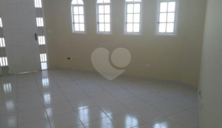 Casa à venda com 3 quartos, sendo 1 suíte,  no condomínio São Marcos, São Paulo - SP