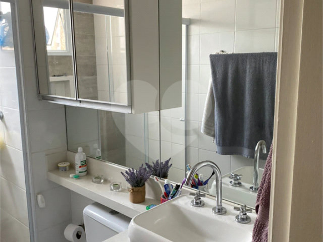 Apartamento à venda com 2 quartos, sendo 1 suíte,  em Jardim Flor da Montanha, Guarulhos, SP