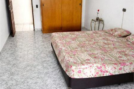 Casa à venda com 3 quartos, sendo 1 suíte,  em Jardim Campo Limpo, São Paulo, SP