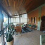 Casa à venda com 4 quartos, sendo 2 suítes,  no condomínio Vinhas da Vista Alegre - Lado Café, Vinhedo - SP
