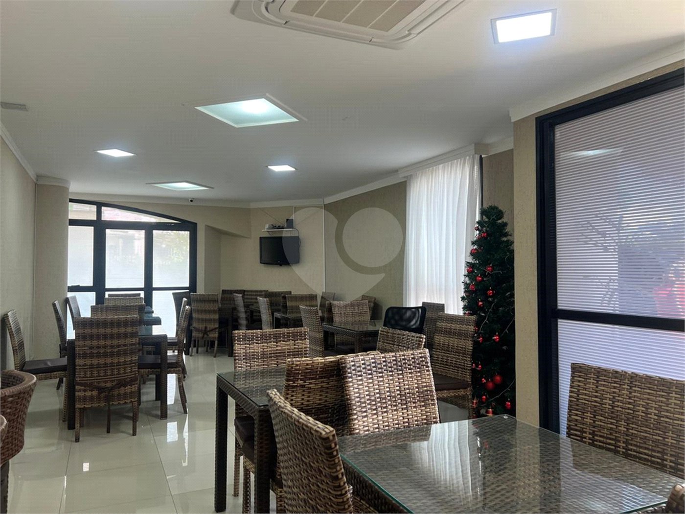 Apartamento à venda com 2 quartos, sendo 1 suíte, em Santana, São Paulo, SP