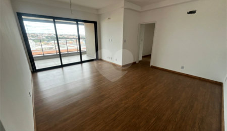 Apartamento à venda com 3 suítes no Centro, Itapetininga, SP