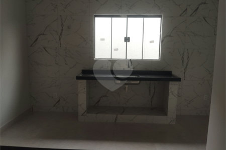 Casa Térrea à venda com 3 quartos, sendo 1 suíte, em Jardim Nova América, Araraquara, SP