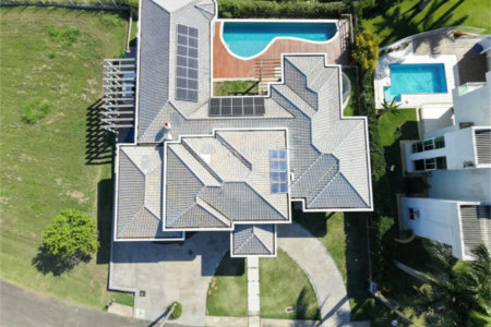 Casa à venda com 5 quartos, sendo 3 suítes, no condomínio Residencial Vale do Lago, Sorocaba - SP
