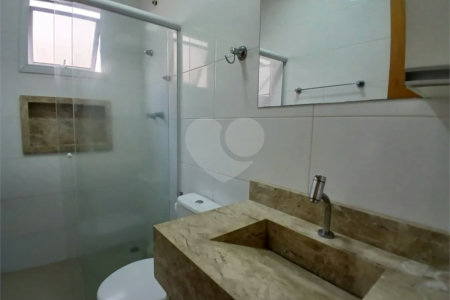 Casa à venda com 2 quartos em Vila Gustavo, São Paulo, SP