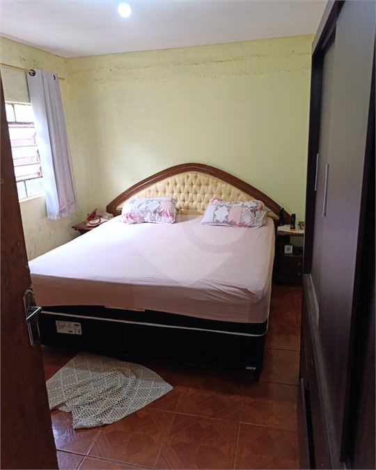Casa à venda com 3 quartos em Vila Áurea, Ponta Porã, MS